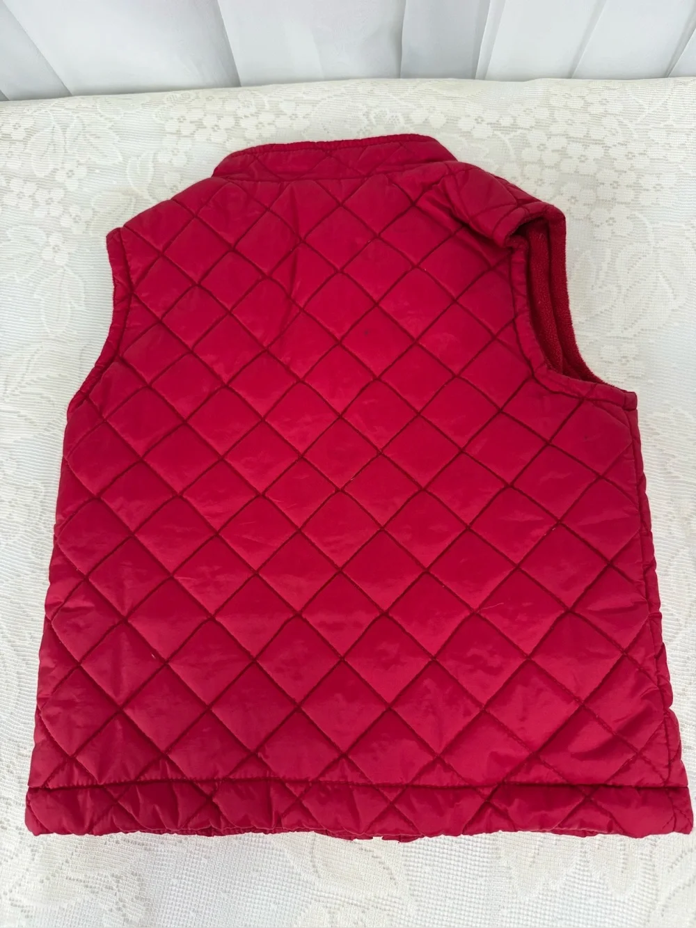Gymboree Red Quilted Puffer Vest Size 2T - 3T Fleece Lined Holiday Winter